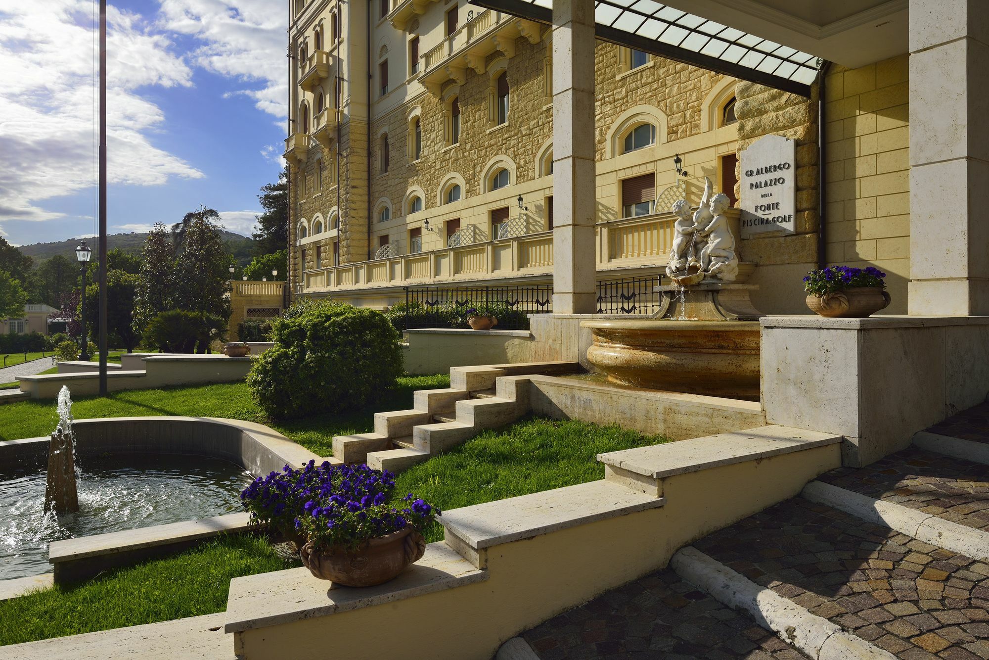 Grand Hotel Palazzo Della Fonte Fiuggi Eksteriør billede